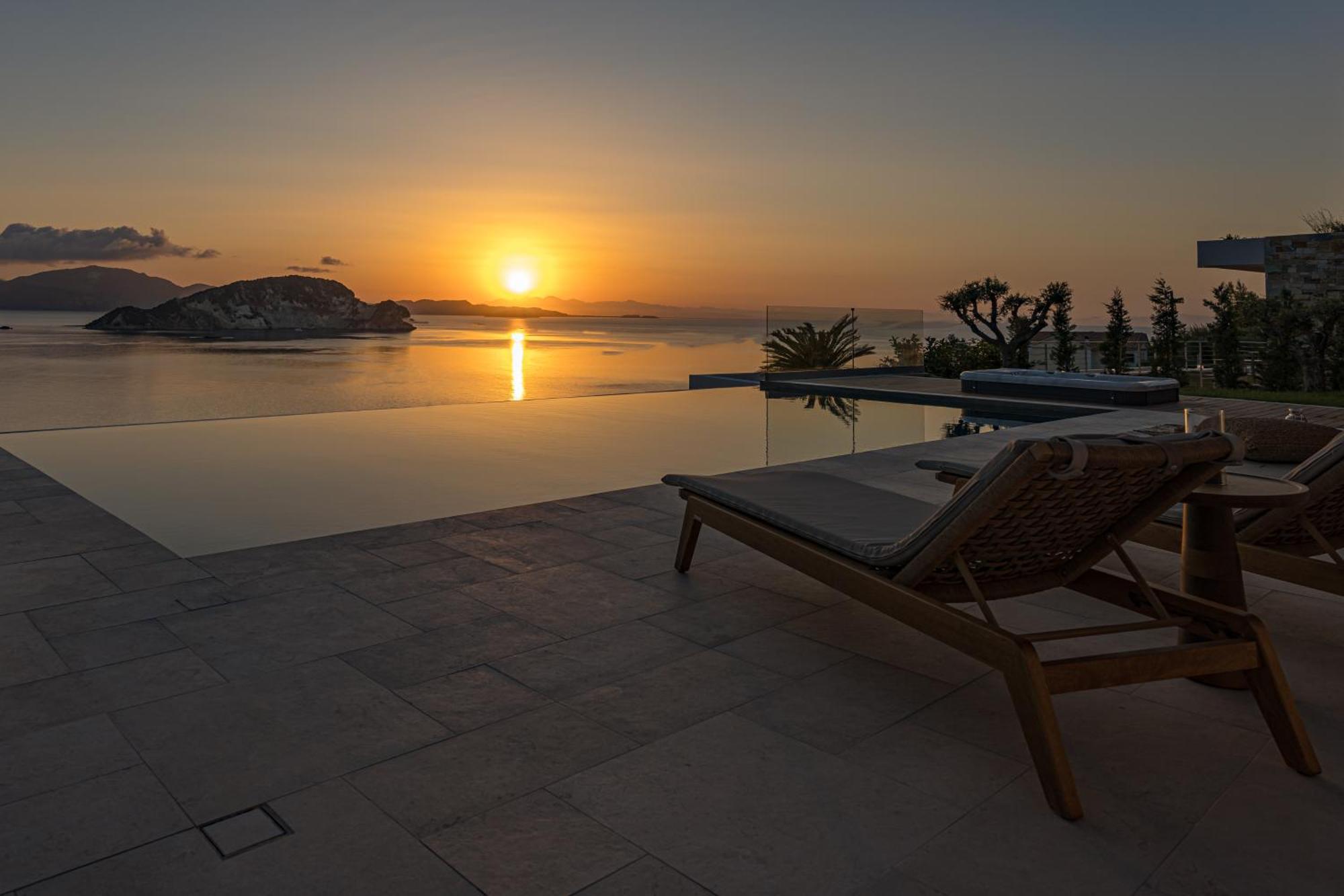 Thesan Villas Marathias  ภายนอก รูปภาพ