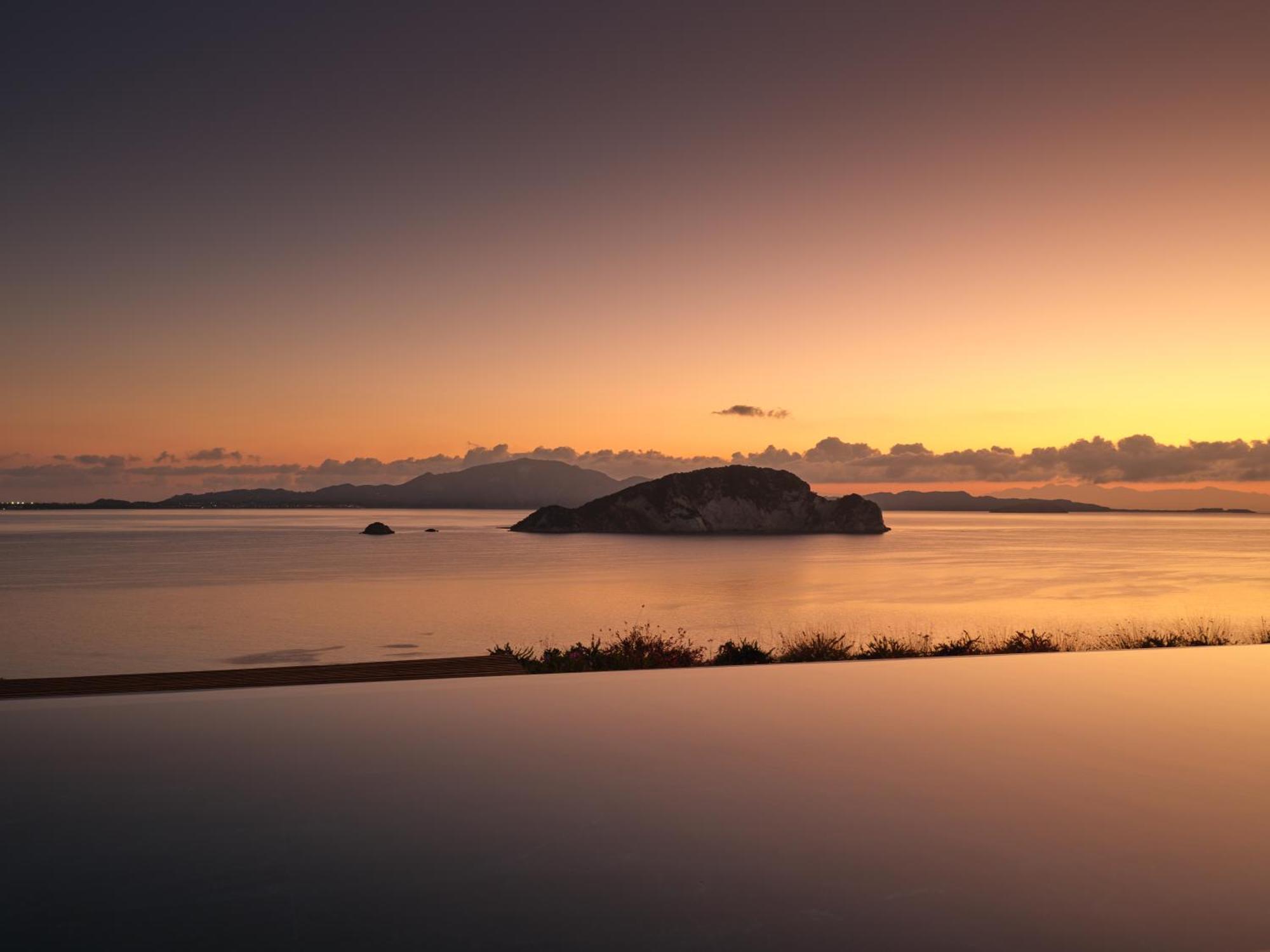Thesan Villas Marathias  ภายนอก รูปภาพ